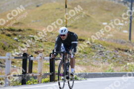 Photo #2483788 | 02-08-2022 11:23 | Passo Dello Stelvio - Peak BICYCLES
