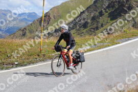 Photo #2483423 | 02-08-2022 11:04 | Passo Dello Stelvio - Peak BICYCLES