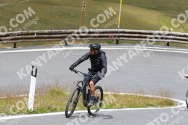 Foto #2444120 | 30-07-2022 13:24 | Passo Dello Stelvio - die Spitze BICYCLES