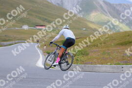 Foto #2410648 | 26-07-2022 11:26 | Passo Dello Stelvio - die Spitze BICYCLES