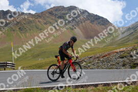 Foto #2412099 | 25-07-2022 12:22 | Passo Dello Stelvio - die Spitze BICYCLES