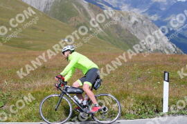 Photo #2487547 | 02-08-2022 13:11 | Passo Dello Stelvio - Peak BICYCLES