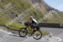 Photo #3958394 | 19-08-2023 10:32 | Passo Dello Stelvio - Prato side BICYCLES