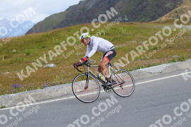 Photo #2410273 | 26-07-2022 10:40 | Passo Dello Stelvio - Peak BICYCLES