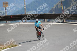 Foto #2423484 | 27-07-2022 10:36 | Passo Dello Stelvio - die Spitze BICYCLES