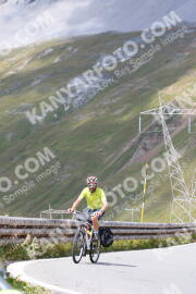 Foto #2488464 | 02-08-2022 13:37 | Passo Dello Stelvio - die Spitze BICYCLES