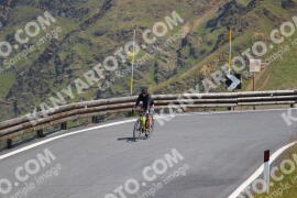 Photo #2411387 | 25-07-2022 12:09 | Passo Dello Stelvio - Peak BICYCLES
