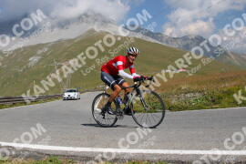 Photo #2398635 | 25-07-2022 10:33 | Passo Dello Stelvio - Peak BICYCLES