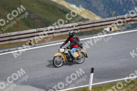 Photo #2420578 | 27-07-2022 11:08 | Passo Dello Stelvio - Peak