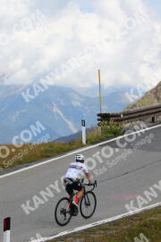 Photo #2423825 | 27-07-2022 11:35 | Passo Dello Stelvio - Peak BICYCLES