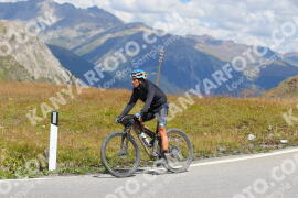 Photo #2486494 | 02-08-2022 12:45 | Passo Dello Stelvio - Peak BICYCLES
