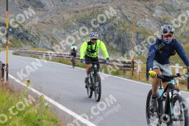 Photo #2463421 | 31-07-2022 13:42 | Passo Dello Stelvio - Peak BICYCLES