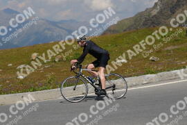 Photo #2392358 | 24-07-2022 13:22 | Passo Dello Stelvio - Peak BICYCLES