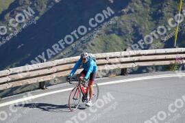 Photo #2429013 | 29-07-2022 10:08 | Passo Dello Stelvio - Peak BICYCLES