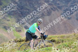 Photo #2431285 | 29-07-2022 12:21 | Passo Dello Stelvio - Peak BICYCLES