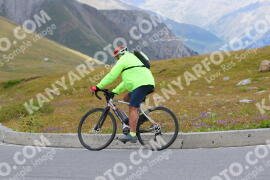 Photo #2411303 | 26-07-2022 12:39 | Passo Dello Stelvio - Peak BICYCLES