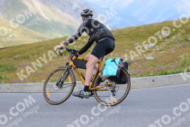 Photo #2410611 | 26-07-2022 11:24 | Passo Dello Stelvio - Peak BICYCLES