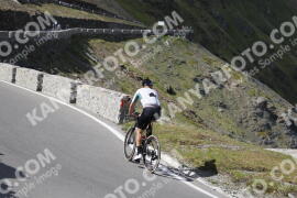 Photo #3212892 | 24-06-2023 16:43 | Passo Dello Stelvio - Prato side BICYCLES