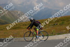 Photo #2377978 | 24-07-2022 09:58 | Passo Dello Stelvio - Peak BICYCLES