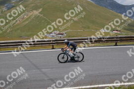Photo #2413155 | 25-07-2022 13:04 | Passo Dello Stelvio - Peak BICYCLES