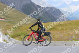 Photo #2411181 | 26-07-2022 12:23 | Passo Dello Stelvio - Peak BICYCLES