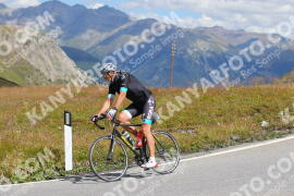 Photo #2484378 | 02-08-2022 11:45 | Passo Dello Stelvio - Peak BICYCLES