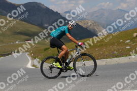 Photo #2392794 | 24-07-2022 13:32 | Passo Dello Stelvio - Peak BICYCLES