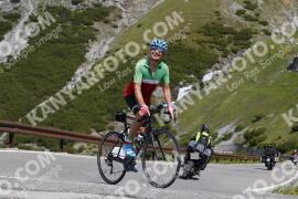 Photo #3176293 | 20-06-2023 10:29 | Passo Dello Stelvio - Waterfall curve BICYCLES