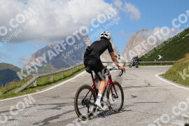 Photo #2575730 | 10-08-2022 11:28 | Pordoi Pass BICYCLES