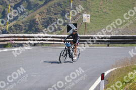 Foto #2400554 | 25-07-2022 10:53 | Passo Dello Stelvio - die Spitze BICYCLES