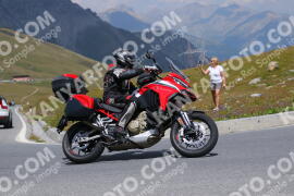 Photo #2397415 | 24-07-2022 13:07 | Passo Dello Stelvio - Peak