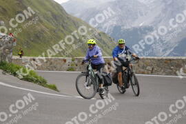 Photo #3265291 | 28-06-2023 12:31 | Passo Dello Stelvio - Prato side BICYCLES
