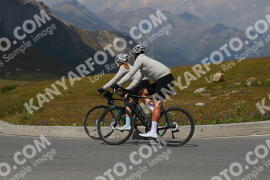 Photo #2394059 | 24-07-2022 14:08 | Passo Dello Stelvio - Peak BICYCLES