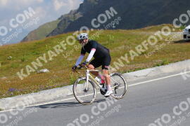 Photo #2381377 | 24-07-2022 10:41 | Passo Dello Stelvio - Peak BICYCLES