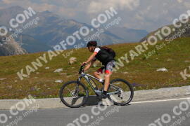 Photo #2390434 | 24-07-2022 12:52 | Passo Dello Stelvio - Peak BICYCLES