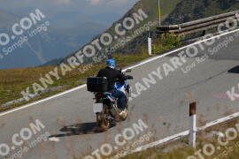 Photo #2411286 | 25-07-2022 11:24 | Passo Dello Stelvio - Peak
