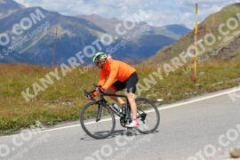Photo #2488735 | 02-08-2022 13:42 | Passo Dello Stelvio - Peak BICYCLES