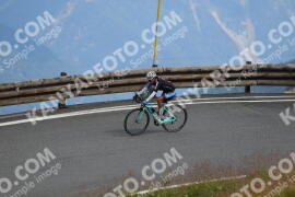 Photo #2423643 | 27-07-2022 11:07 | Passo Dello Stelvio - Peak BICYCLES