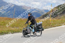 Photo #2487512 | 02-08-2022 13:10 | Passo Dello Stelvio - Peak BICYCLES