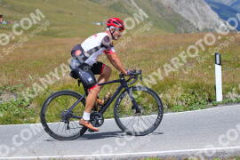 Photo #2487562 | 02-08-2022 13:11 | Passo Dello Stelvio - Peak BICYCLES
