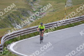 Foto #2458663 | 31-07-2022 10:40 | Passo Dello Stelvio - die Spitze BICYCLES