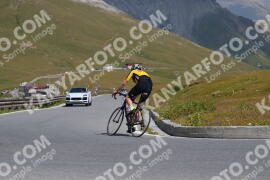 Photo #2383717 | 24-07-2022 11:12 | Passo Dello Stelvio - Peak BICYCLES