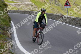 Photo #3607365 | 28-07-2023 13:42 | Passo Dello Stelvio - Prato side BICYCLES