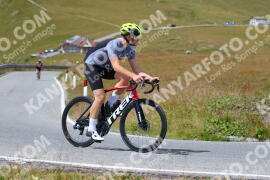 Photo #2489838 | 02-08-2022 14:40 | Passo Dello Stelvio - Peak BICYCLES