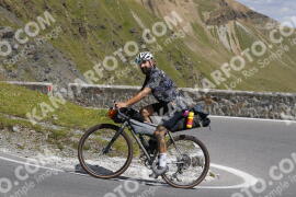 Photo #3983346 | 20-08-2023 13:14 | Passo Dello Stelvio - Prato side BICYCLES