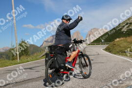 Photo #2613533 | 13-08-2022 09:28 | Pordoi Pass BICYCLES