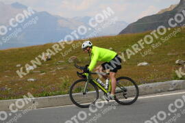 Photo #2394984 | 24-07-2022 15:18 | Passo Dello Stelvio - Peak BICYCLES