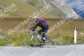 Photo #2486379 | 02-08-2022 12:42 | Passo Dello Stelvio - Peak BICYCLES