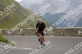 Photo #3265778 | 28-06-2023 13:04 | Passo Dello Stelvio - Prato side BICYCLES