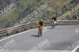 Photo #2410018 | 25-07-2022 11:54 | Passo Dello Stelvio - Peak BICYCLES